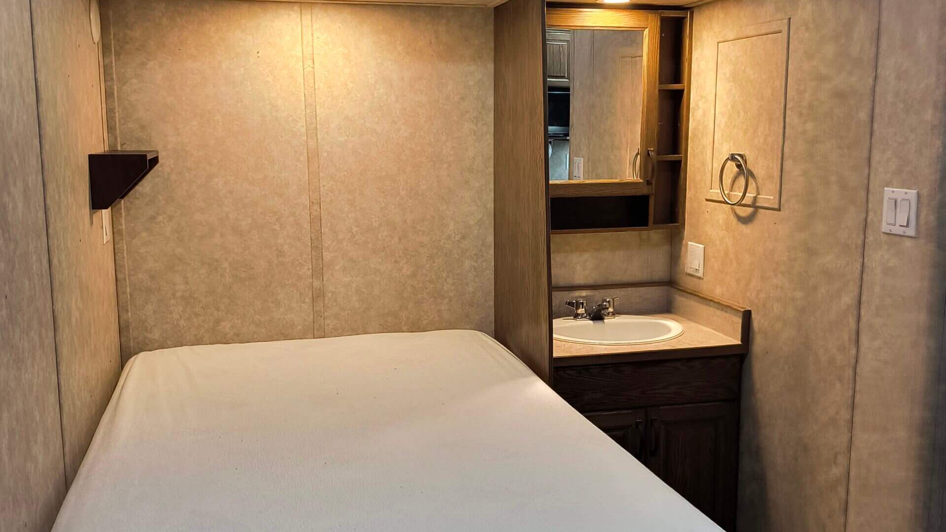 3 Suite Portable Accommodation Trailer